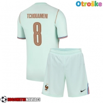 Otroške Nogometnih dresov Francija Aurelien Tchouameni #8 Gostujoči SP 2026 Kratki rokavi (+ hlače)